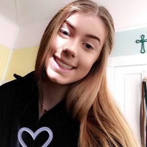 Meet your Posher, Lillian